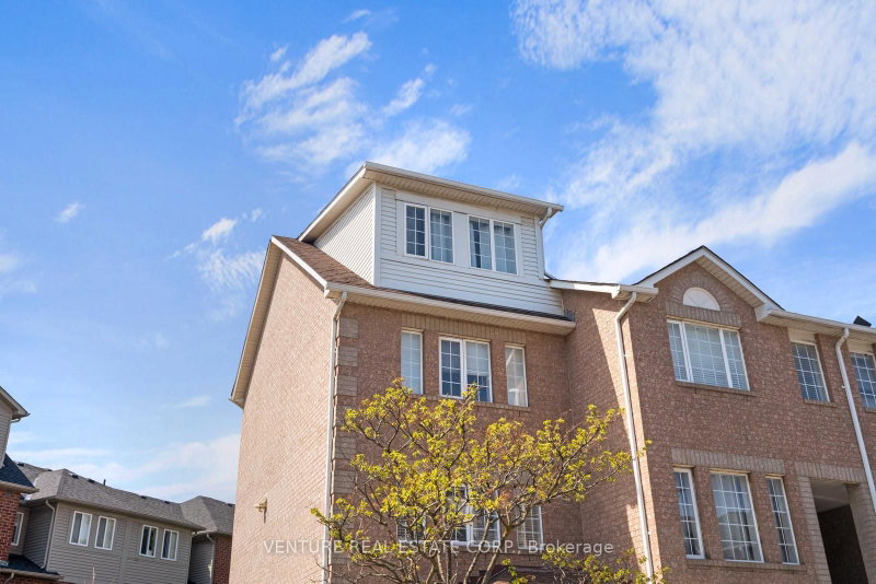 19 Spadina Road