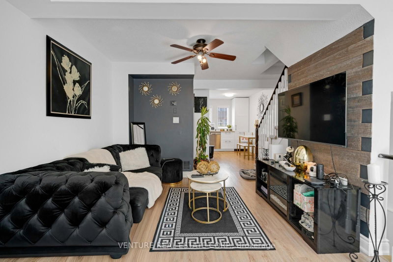 19 Spadina Brampton,ON L6X 4X6 — Photo 6