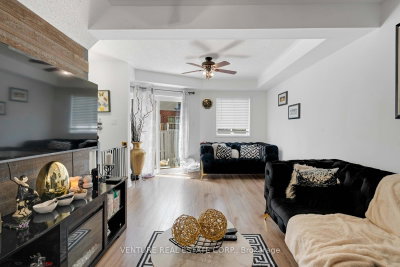 19 Spadina Brampton,ON L6X 4X6 — Photo 8