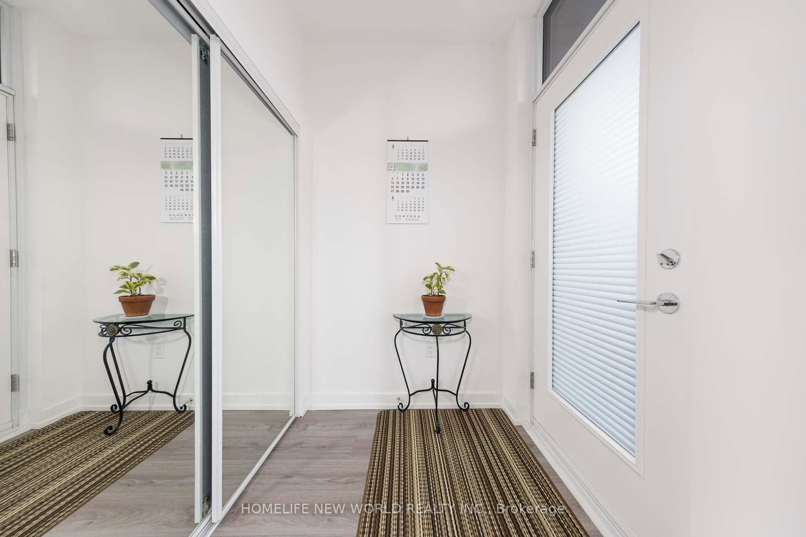 10 De Boers Drive, Unit TH04 - Photo 29