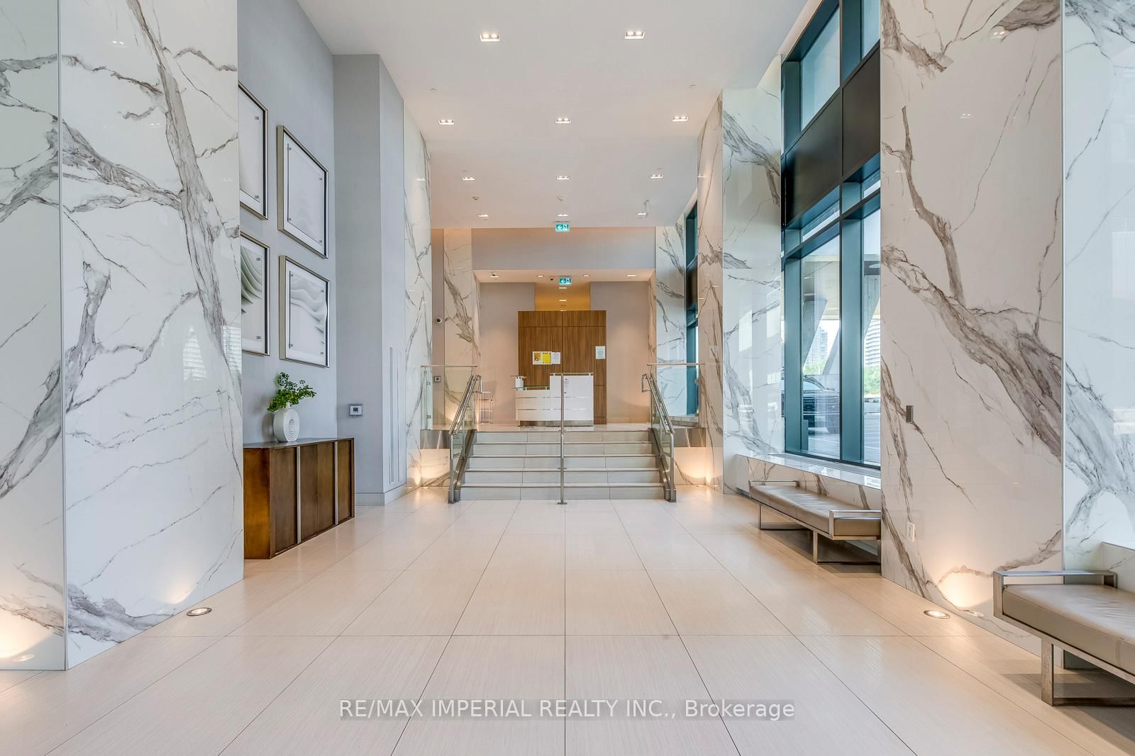 20 Shore Breeze Drive, Unit 2007 - Photo 12