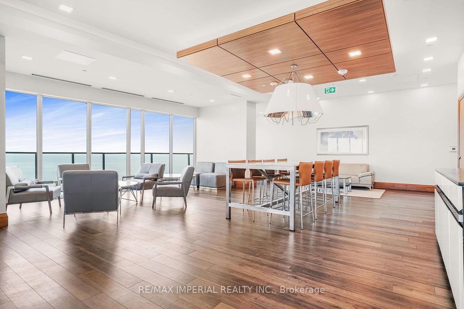 20 Shore Breeze Drive, Unit 2007 - Photo 35