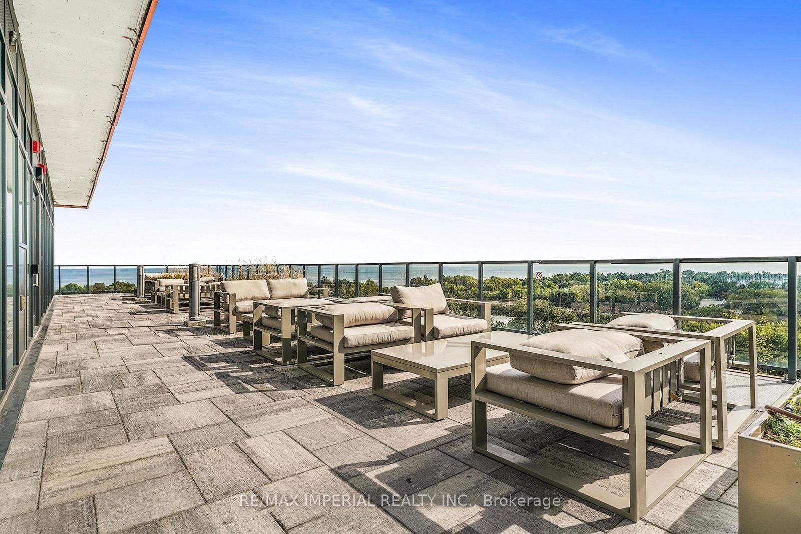 20 Shore Breeze Drive, Unit 2007 - Photo 44