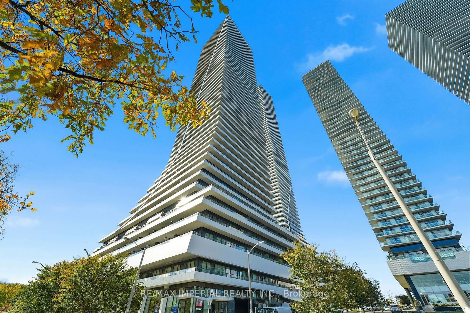 20 Shore Breeze Drive, Unit 2007 - Photo 9