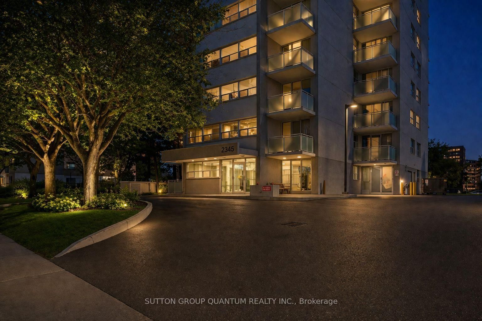 2345 Confederation Parkway, Unit 802