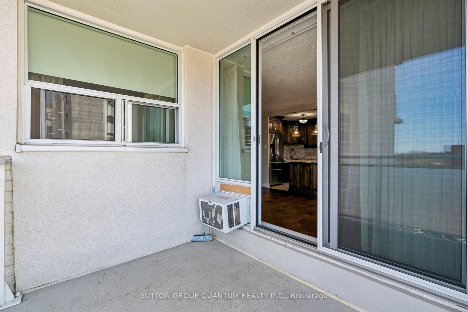 2345 Confederation Parkway, Unit 802 - Photo 17