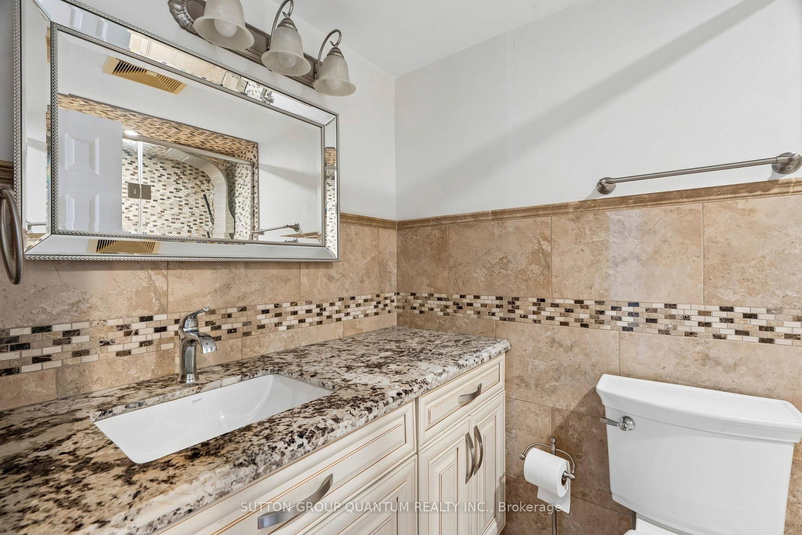 2345 Confederation Parkway, Unit 802 - Photo 23
