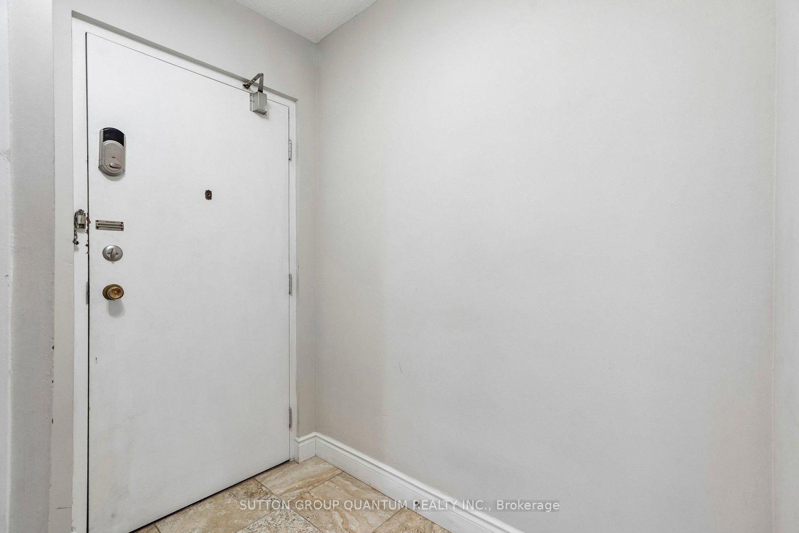 2345 Confederation Parkway, Unit 802 - Photo 27