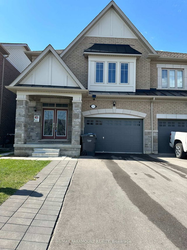 33 Pearman Crescent