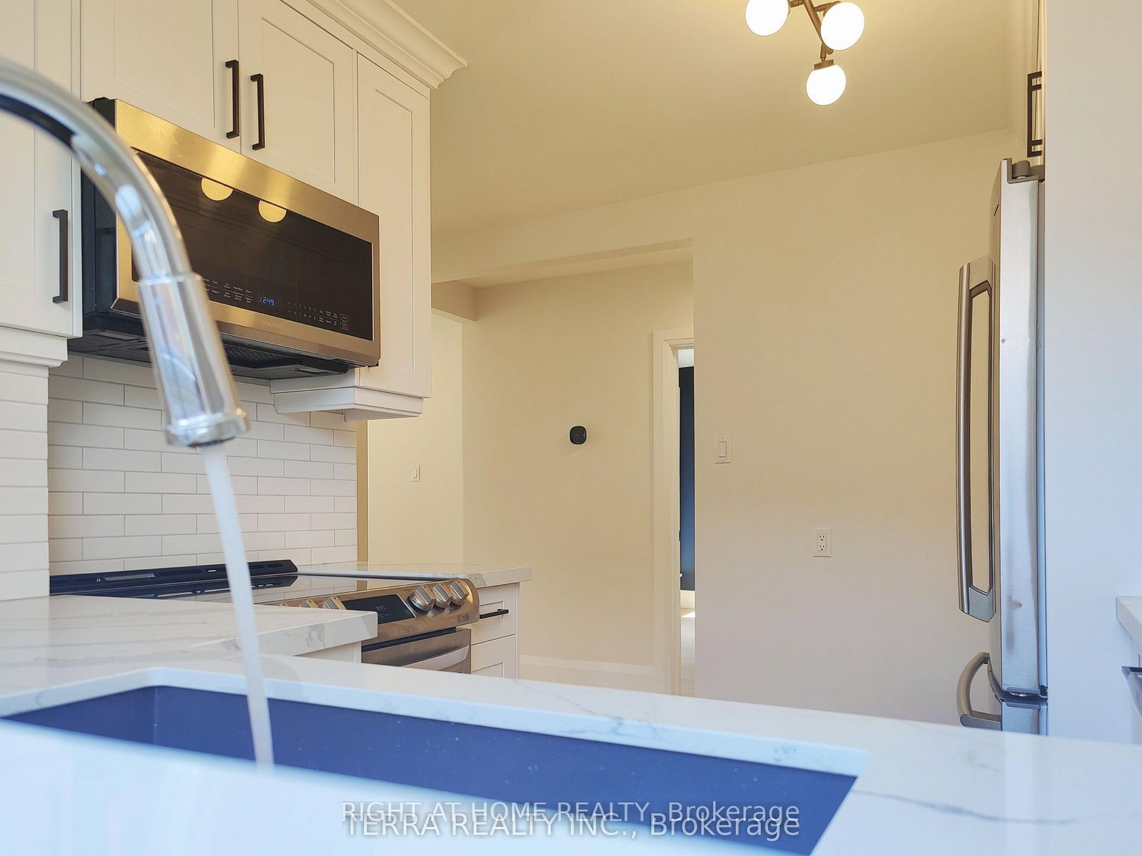 55 Glen Agar Drive - Photo 7