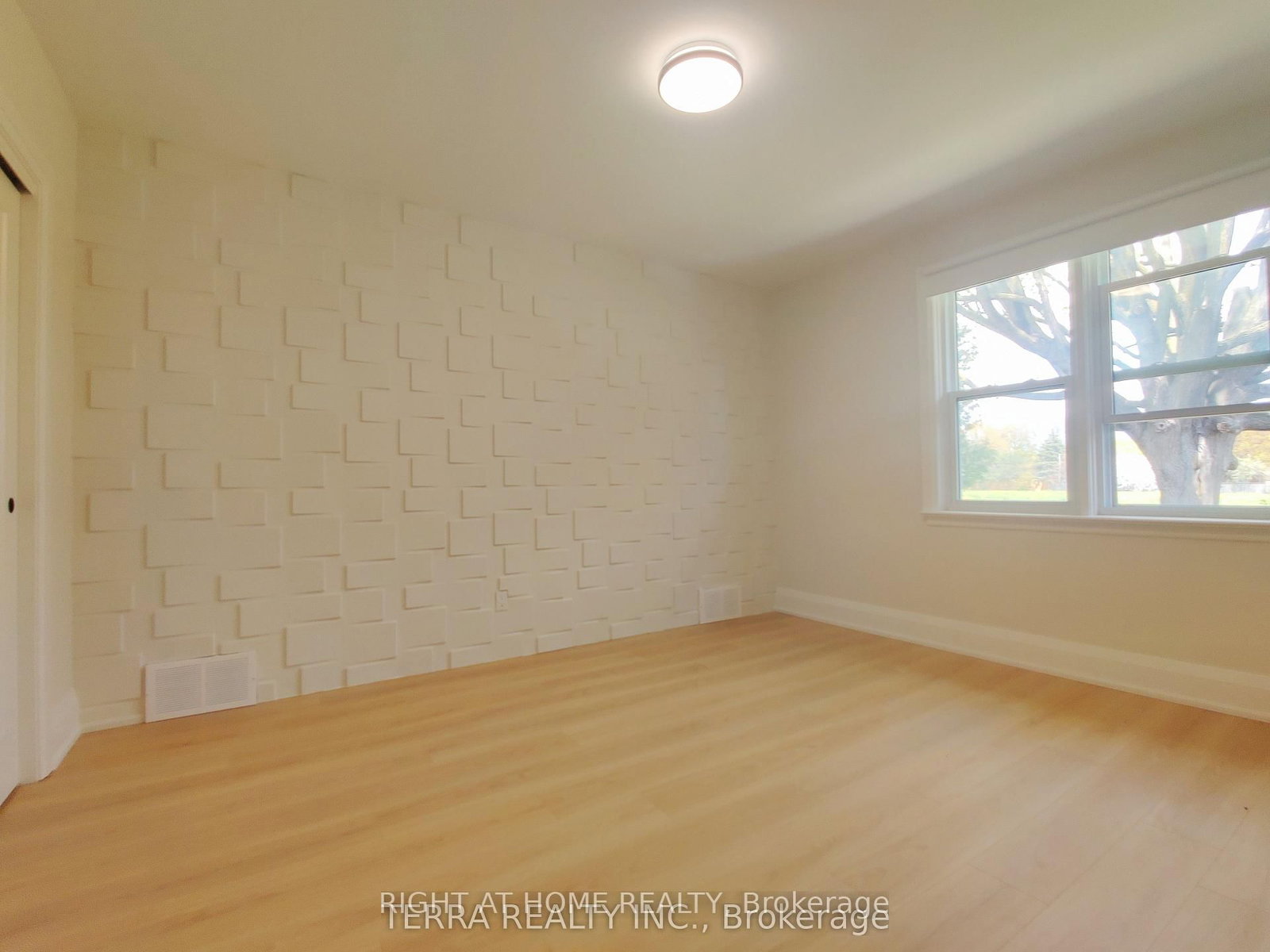 55 Glen Agar Drive - Photo 9