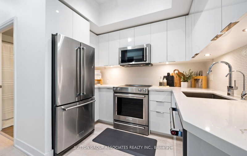 20 Shore Breeze Toronto,ON M8V 0C7 — Photo 15