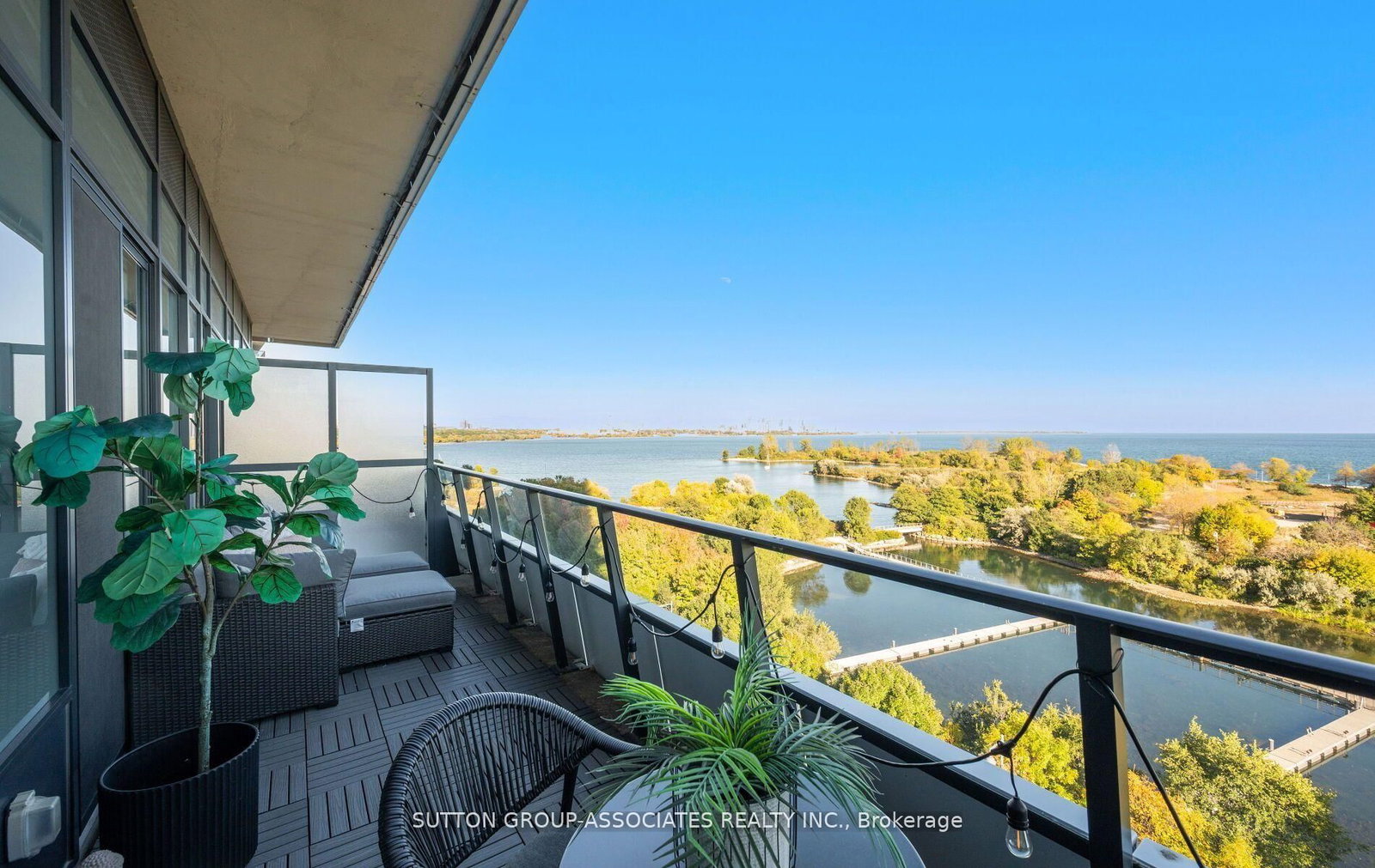 20 Shore Breeze Toronto,ON M8V 0C7 — Photo 30