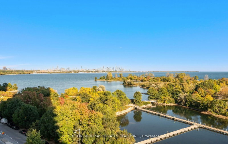 20 Shore Breeze Toronto,ON M8V 0C7 — Photo 32