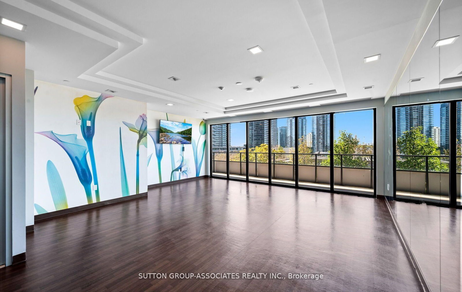 20 Shore Breeze Drive, Unit 703 - Photo 44