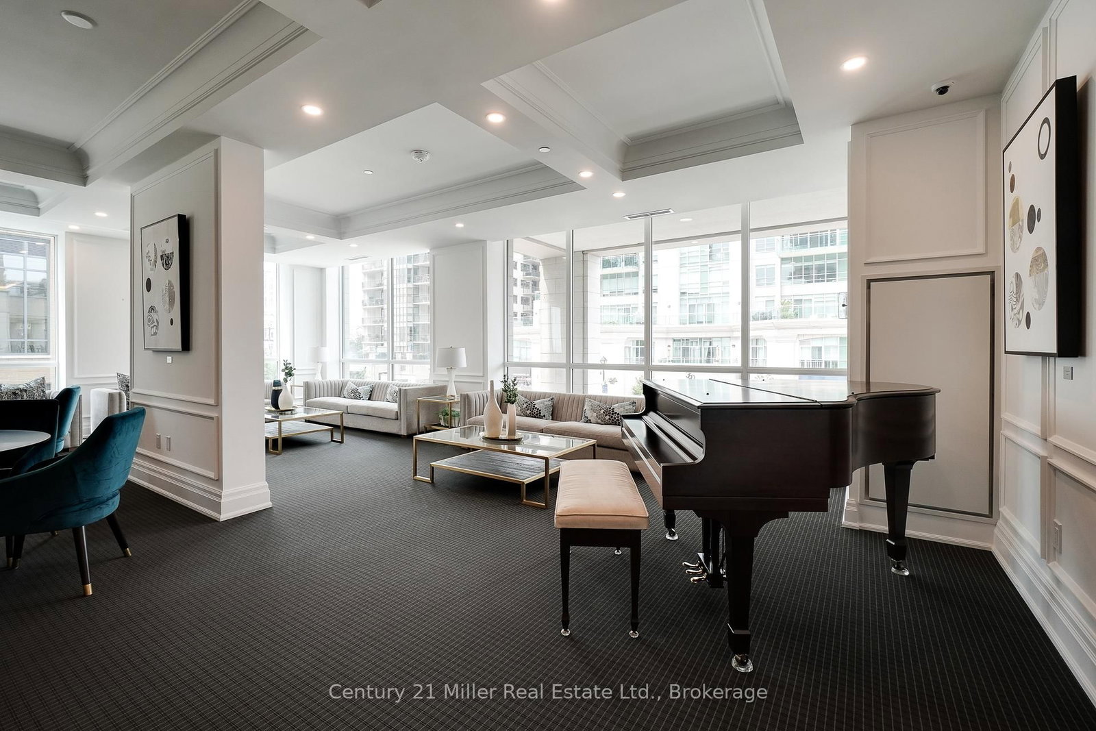 2060 Lakeshore Road • #802 • Burlington, ON photo 32