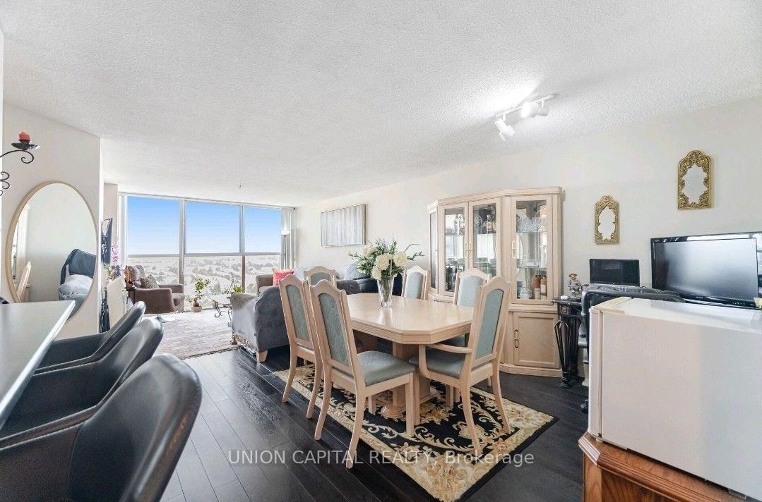 25 Trailwood Drive, Unit 2103