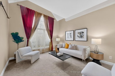 2481 Whistling Springs Crescent — photo 4