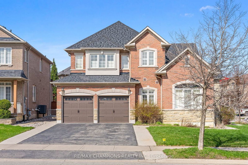 2 Kistler St, Brampton, Ontario