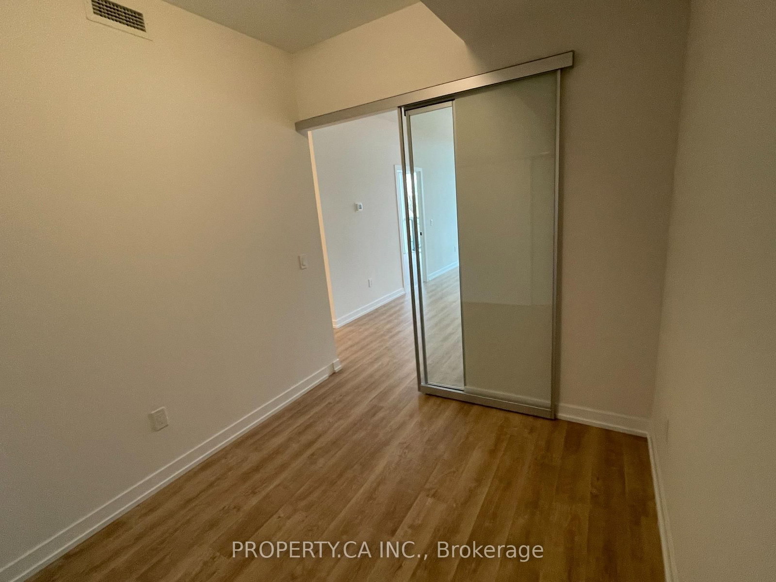 2300 St. Clair Avenue W, Unit 325 - Photo 10