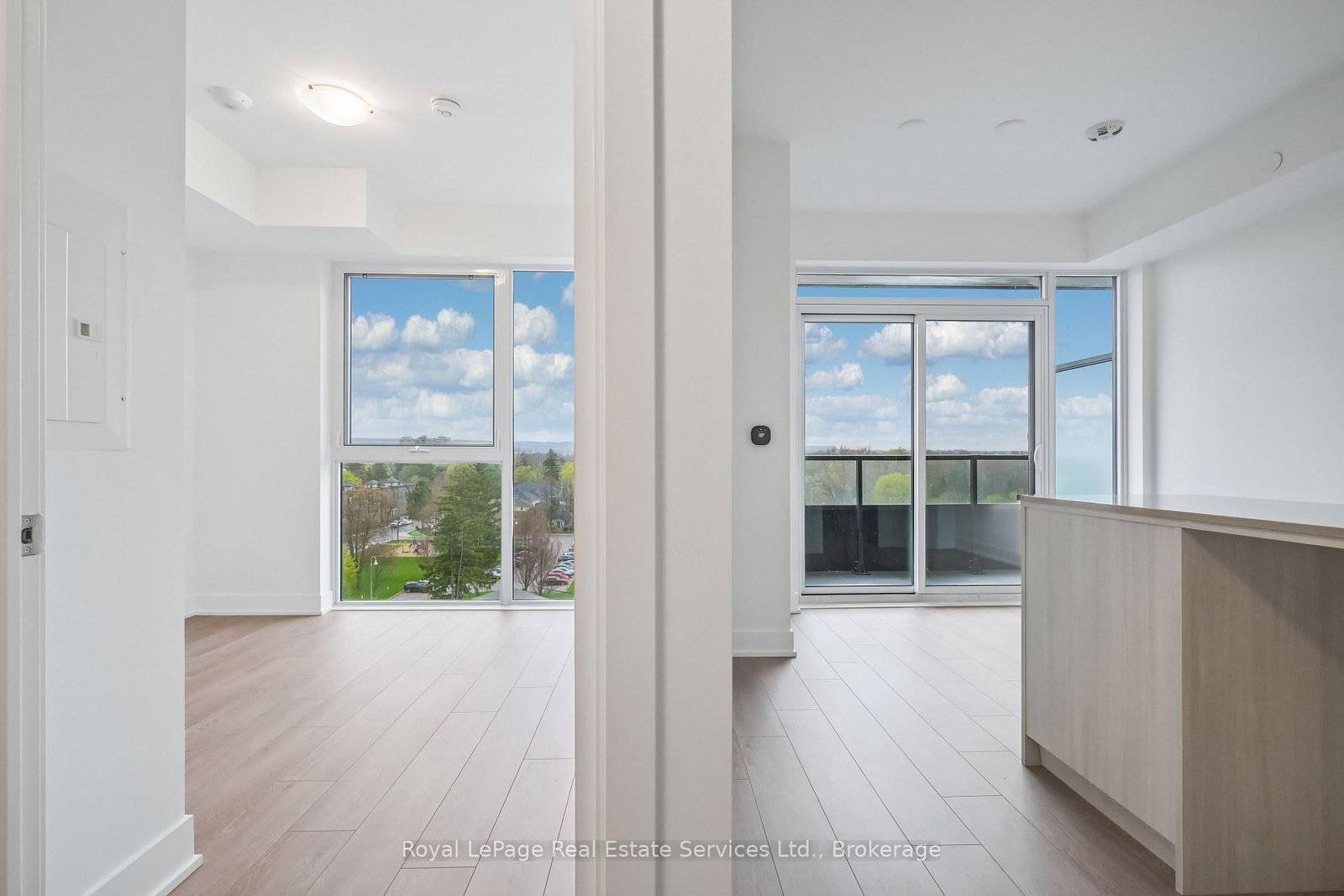 2088 James Street • #711 • Burlington, ON photo 25