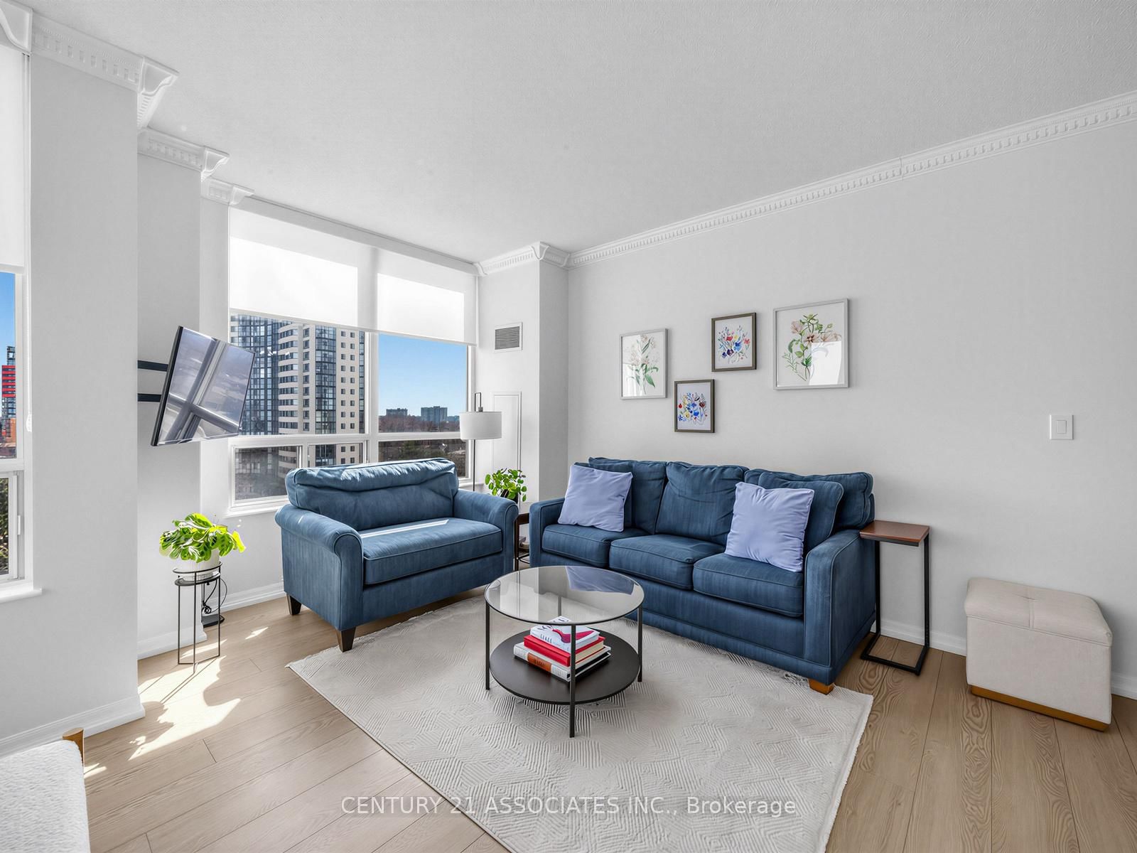 1359 Rathburn Road E, Unit 705 - Photo 12