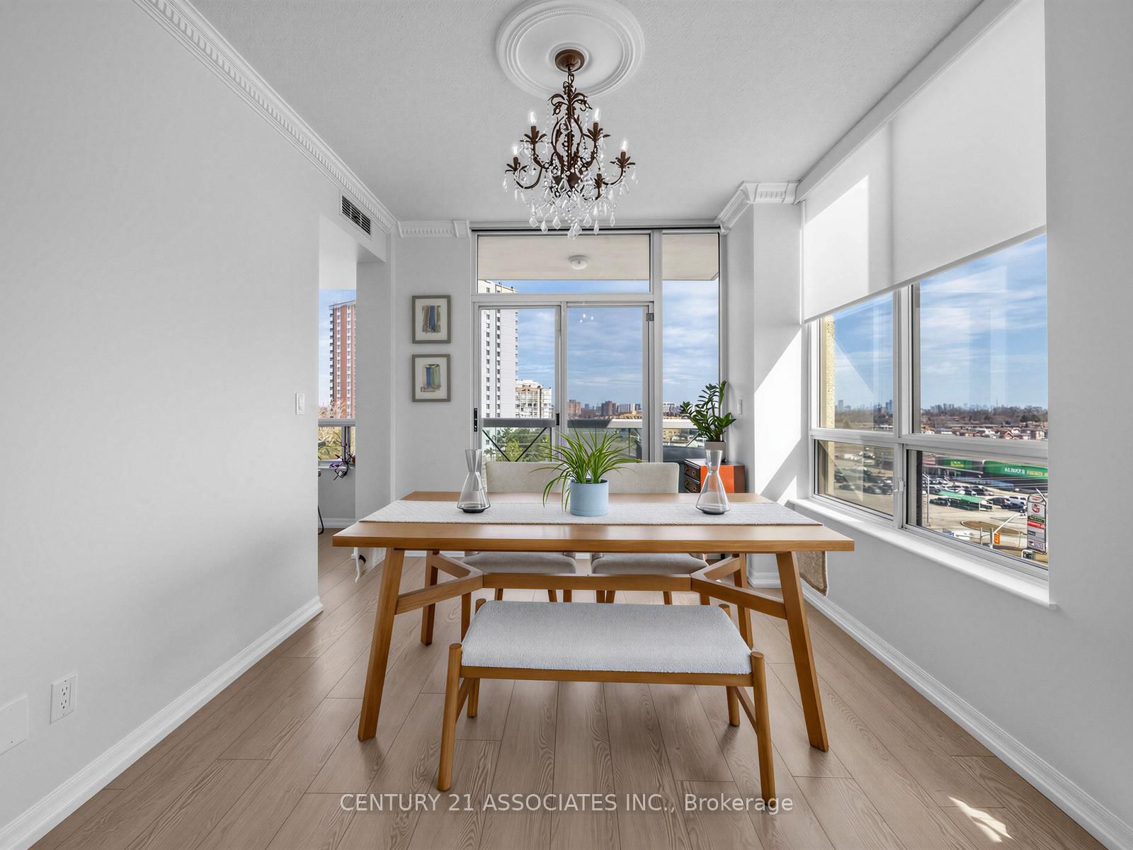 1359 Rathburn Road E, Unit 705 - Photo 14