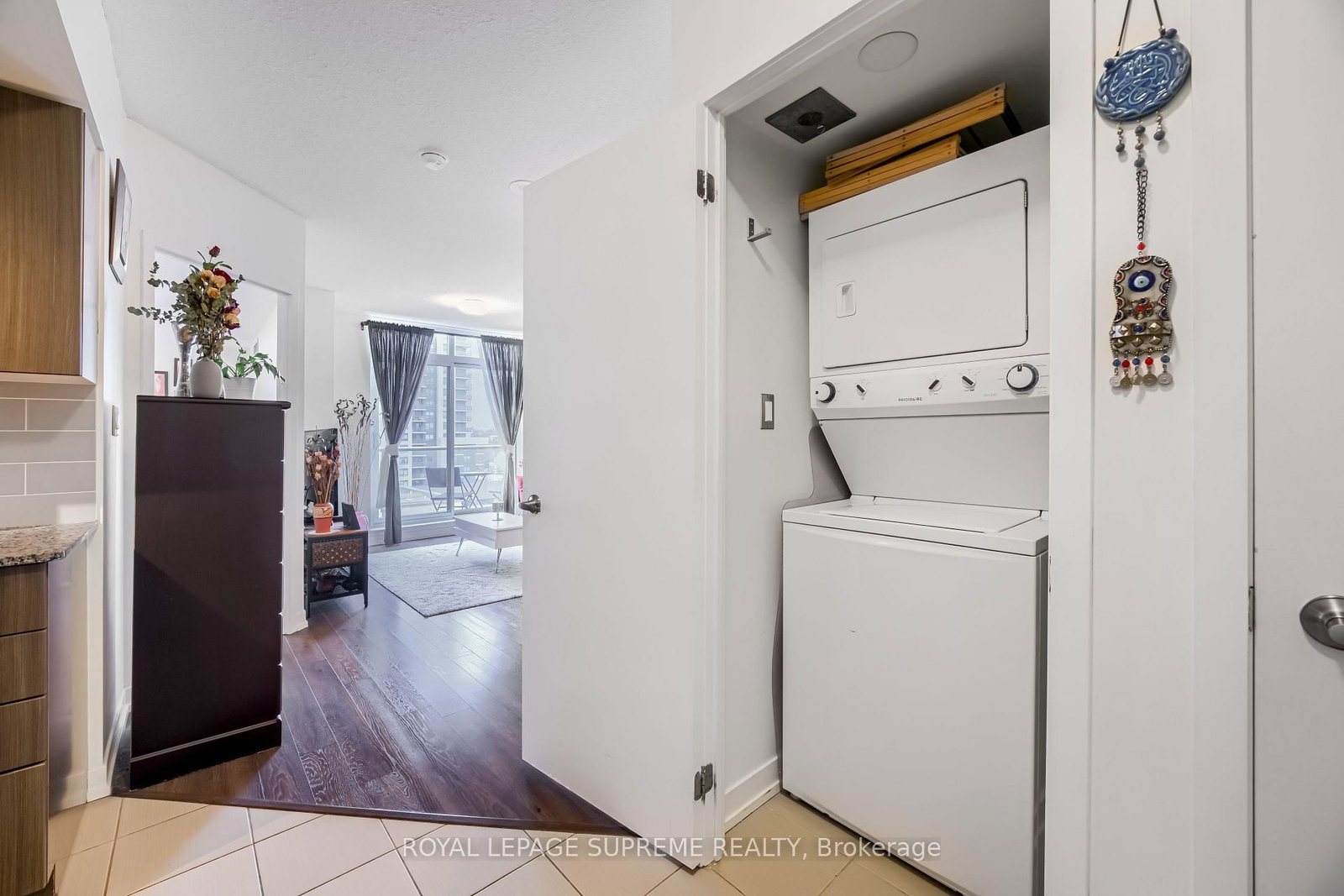 816 Lansdowne Avenue, Unit 805 - Photo 20