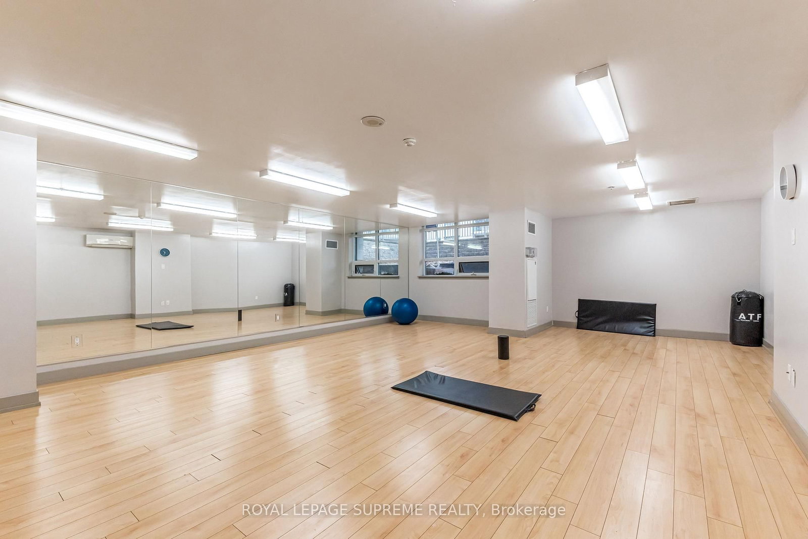 816 Lansdowne Avenue, Unit 805 - Photo 26