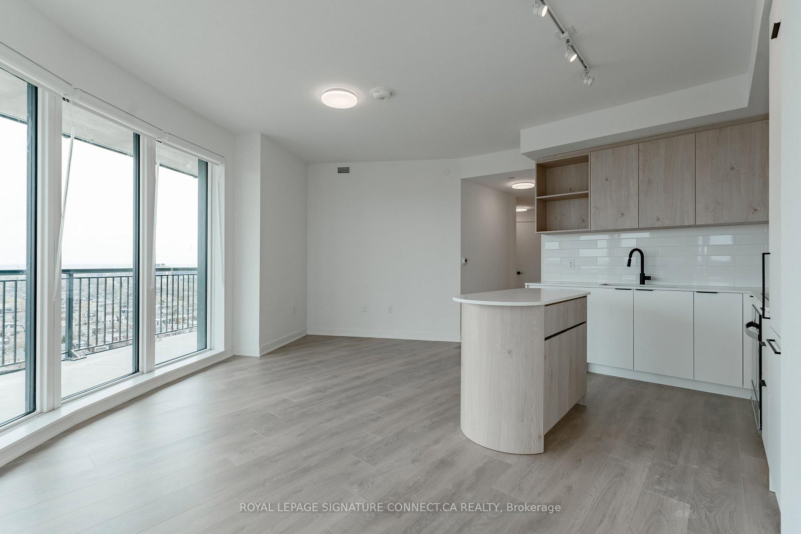 1185 Dupont Street, Unit 1307 - Photo 9