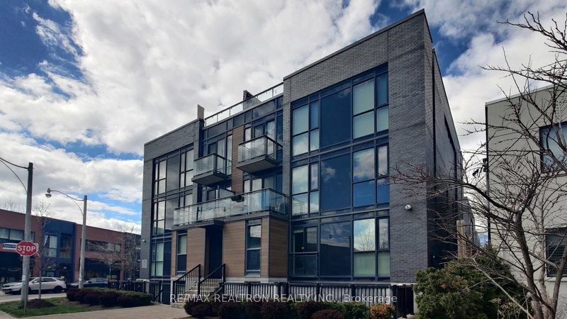 402 - 58 Macaulay Ave, Toronto, M6P 3P6 | Image 2