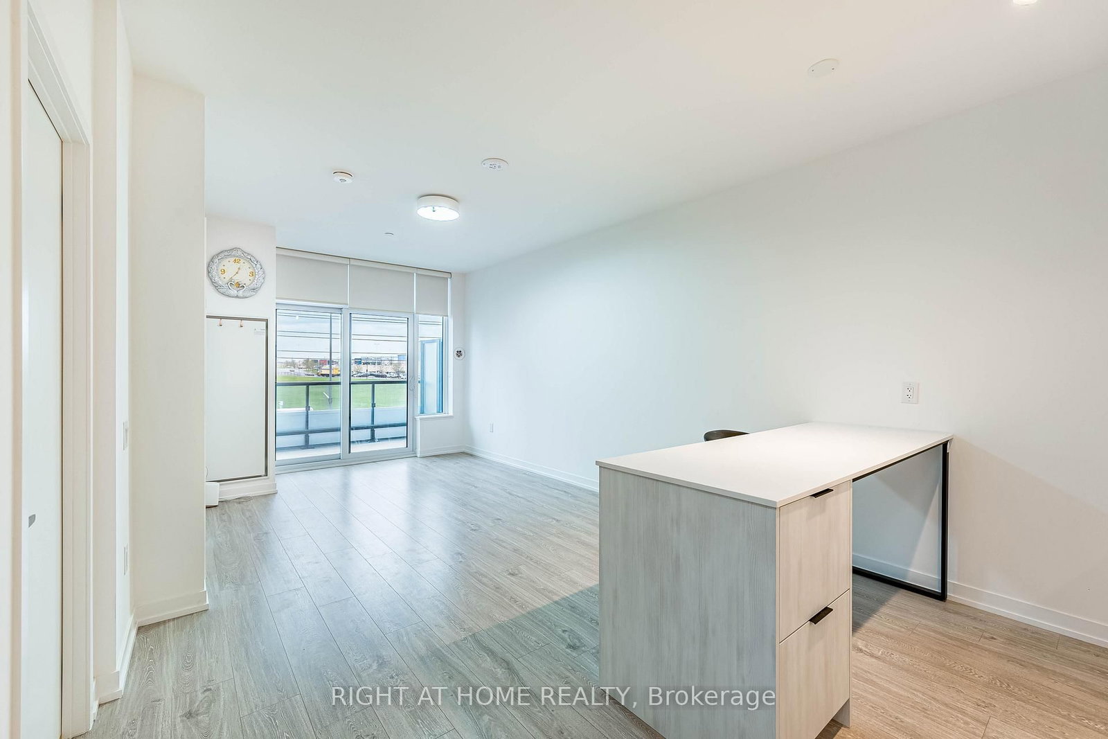 2485 Eglinton Avenue W, Unit 418 - Photo 3