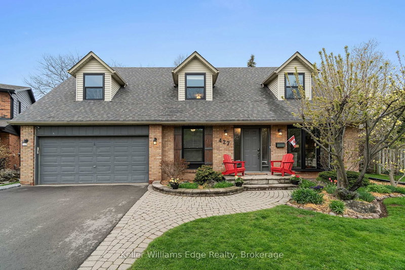home for sale on 427 Mackay Court