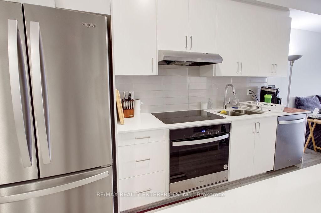 1035 Southdown Road, Unit 1406 - Photo 6