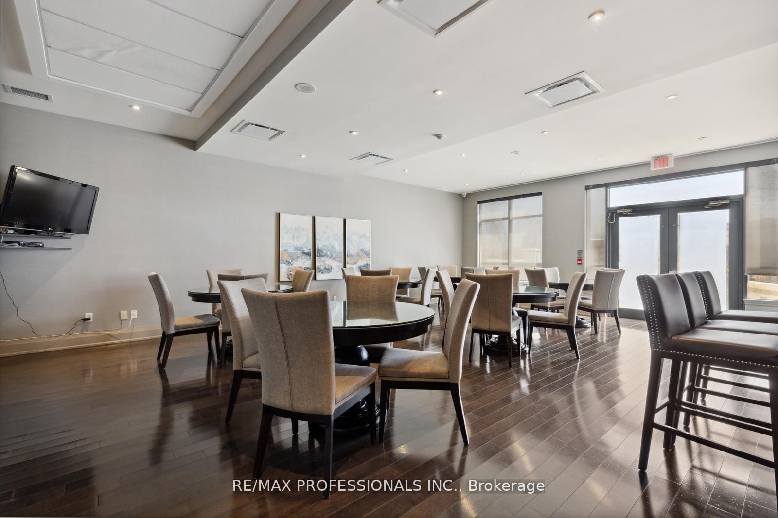 1135 Royal York Road, Unit 903 - Photo 20