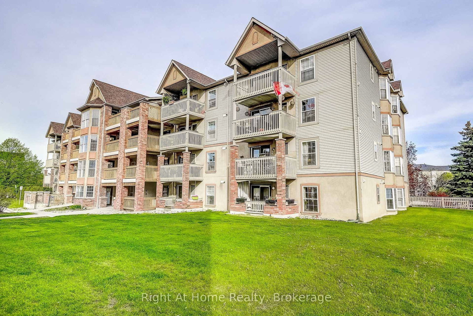 4005 Kilmer Drive, Unit 212