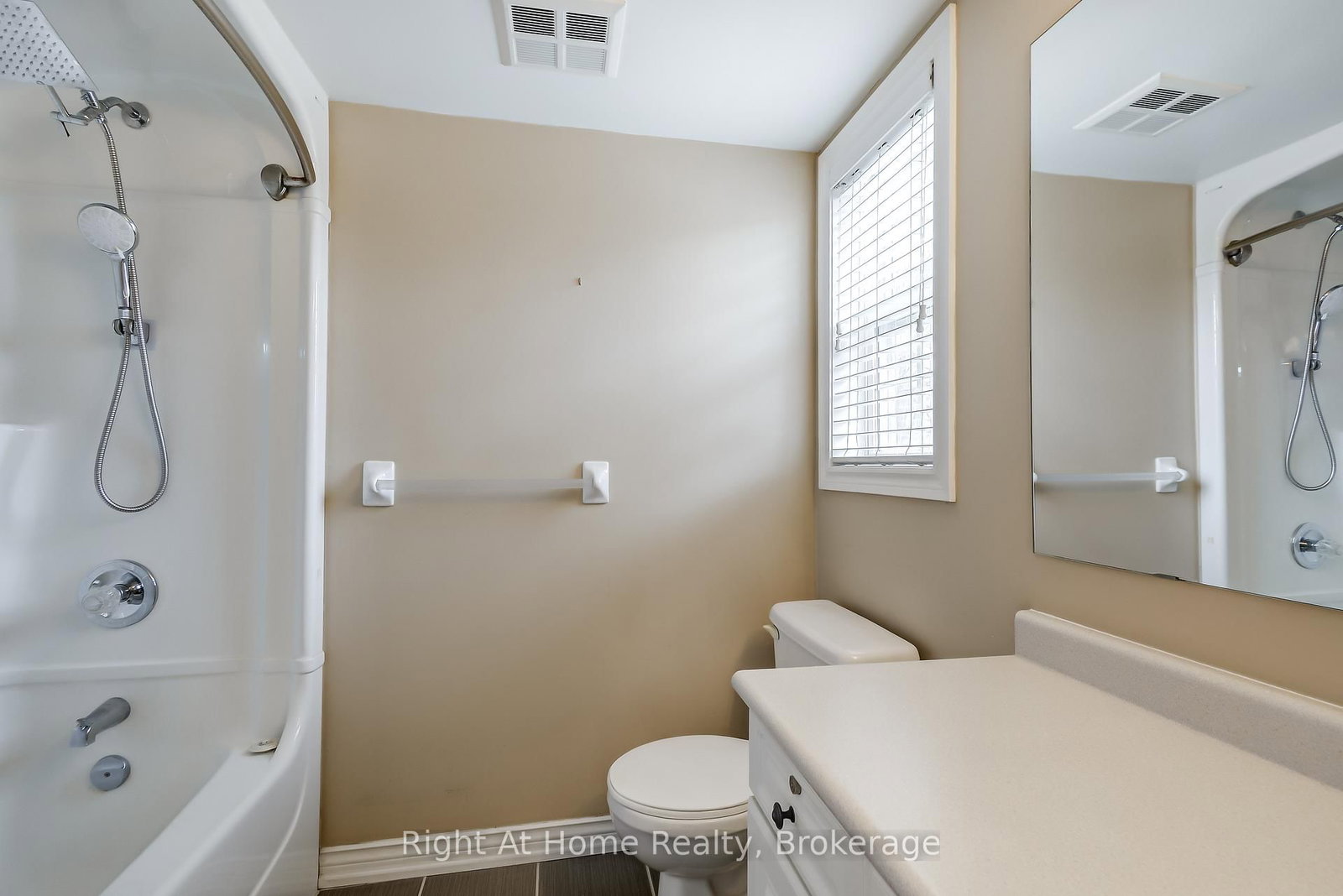 4005 Kilmer Drive, Unit 212 - Photo 18