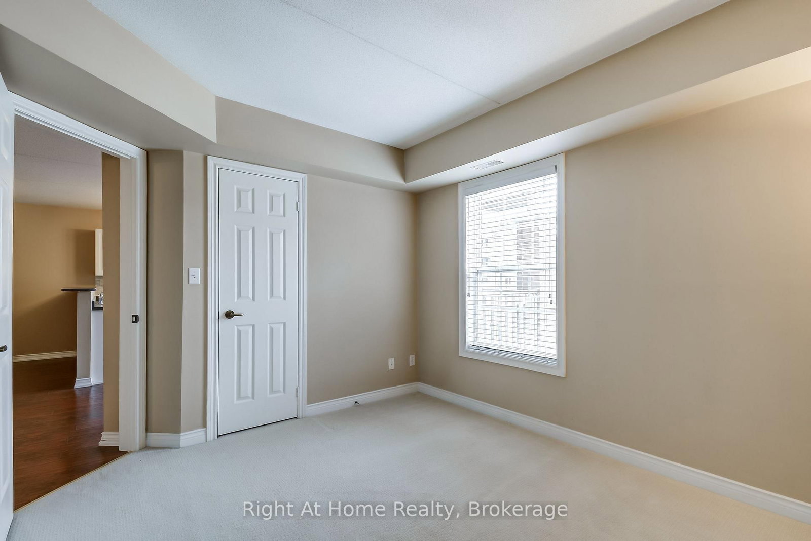 4005 Kilmer Drive, Unit 212 - Photo 19