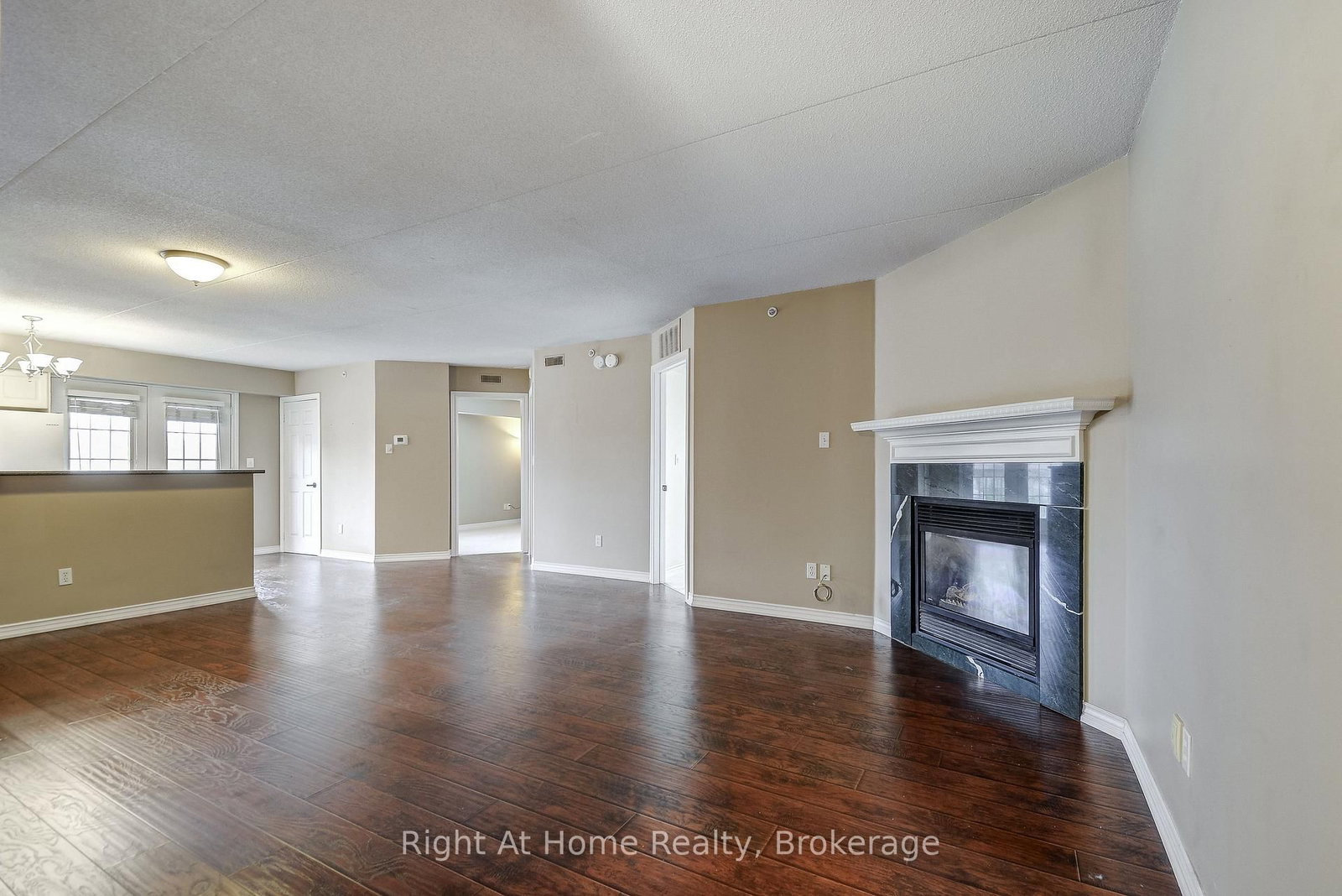 4005 Kilmer Drive, Unit 212 - Photo 6