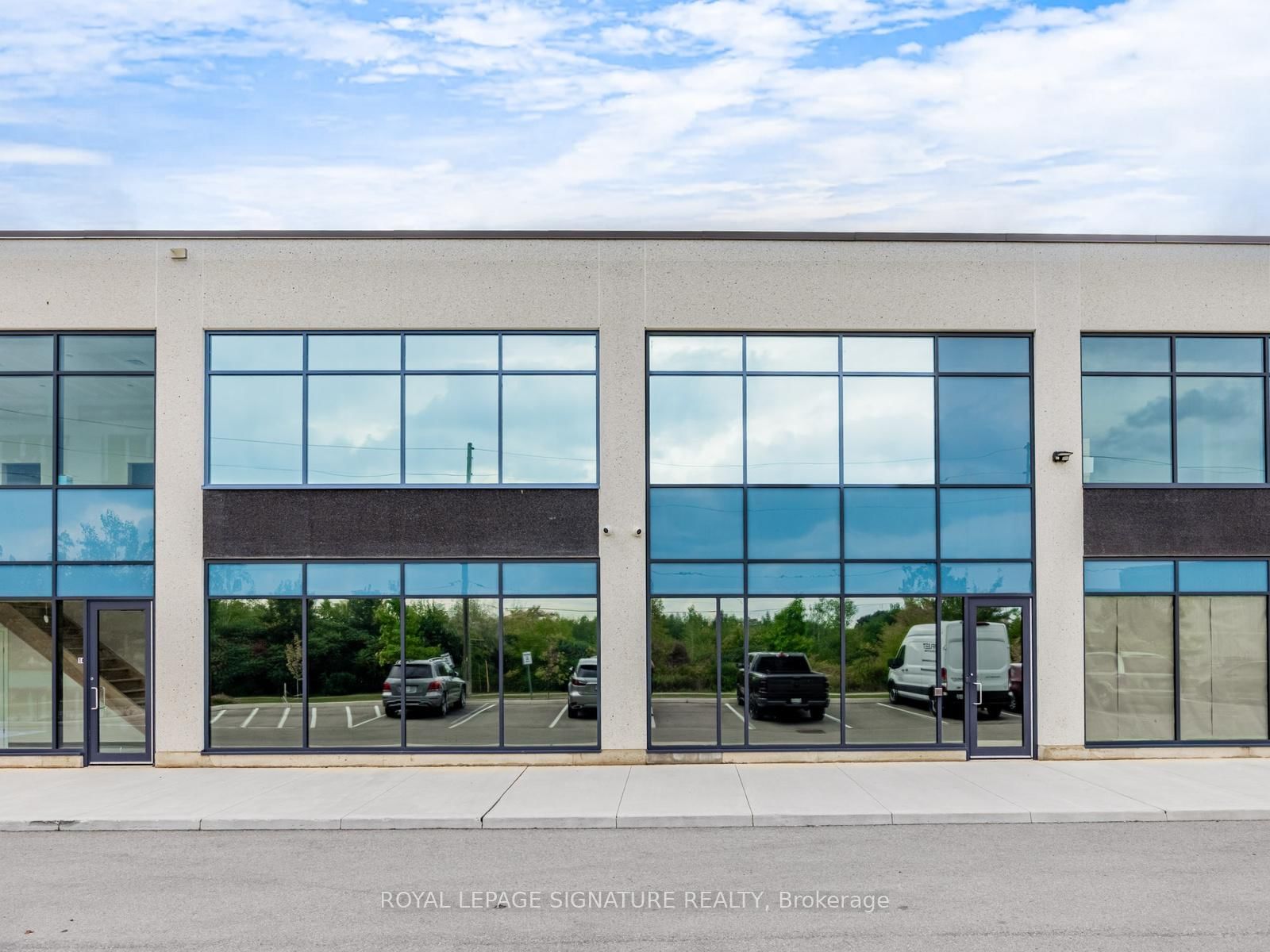 760 Laurentian Drive, Unit 12