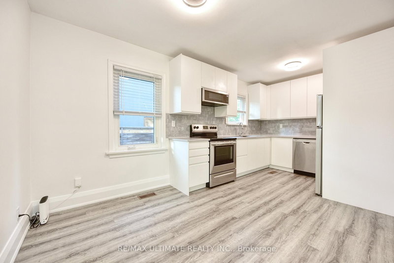 Main Floor - 39 Westhead Rd, Toronto, M8W 4R7 | Image 3