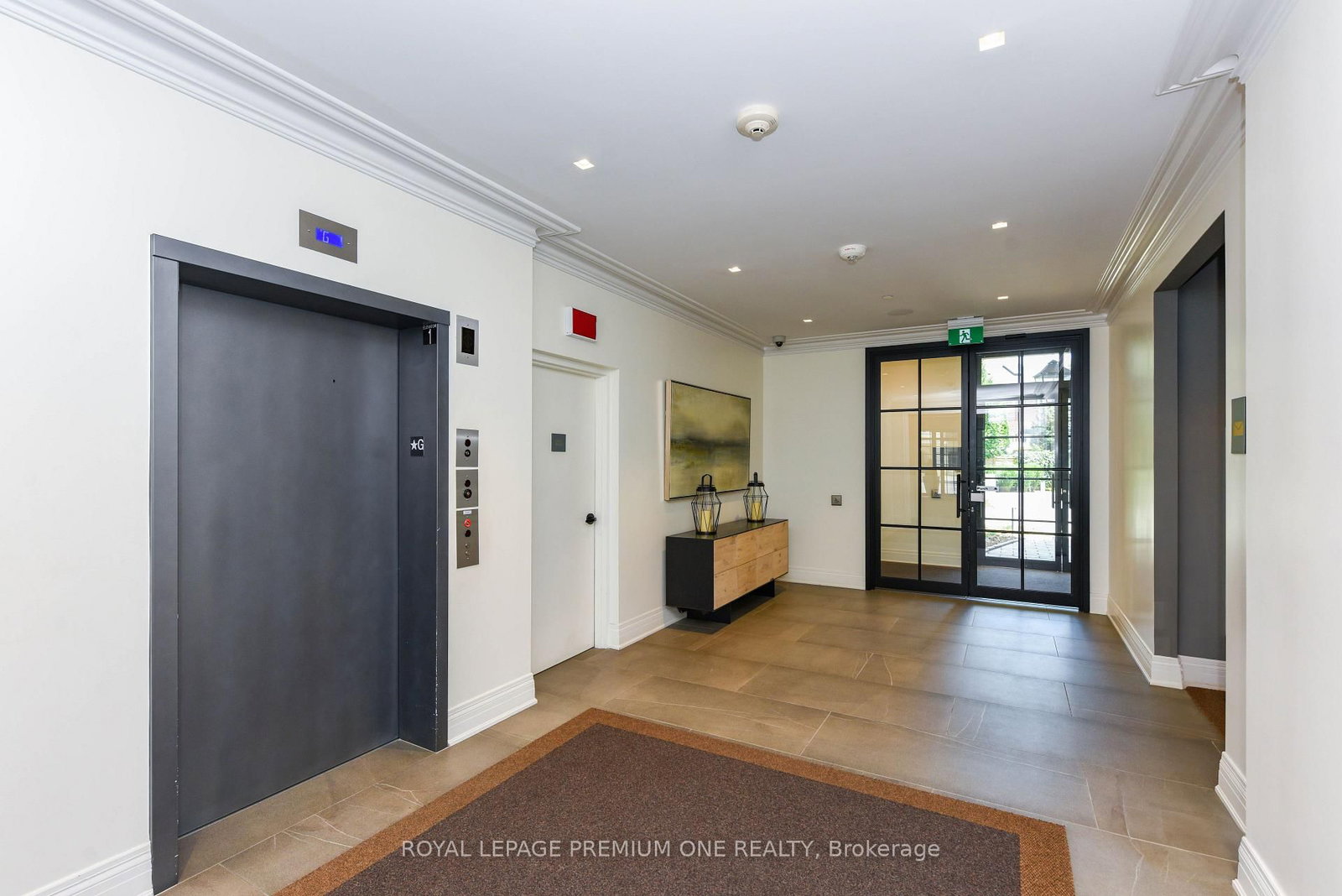 571 Prince Edward Drive N, Unit 514 - Photo 8