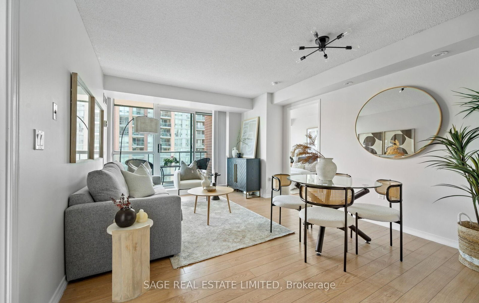 15 Michael Power Place, Unit 1008 - Photo 2