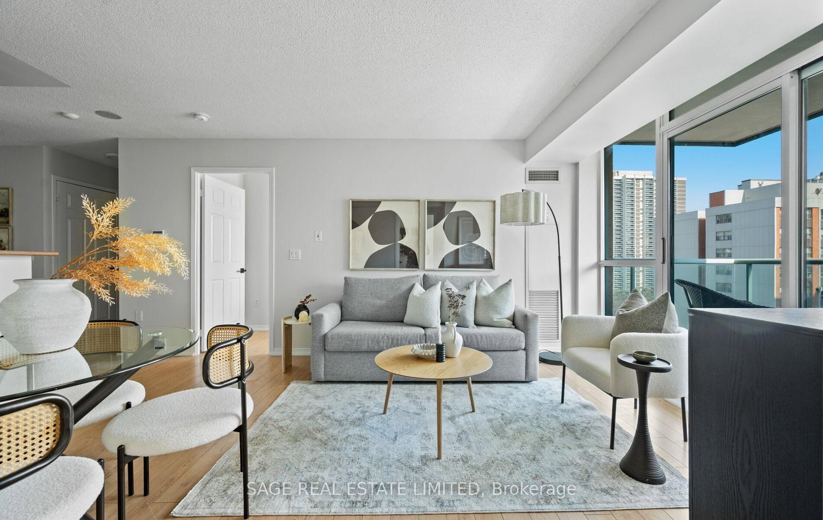 15 Michael Power Place, Unit 1008 - Photo 3
