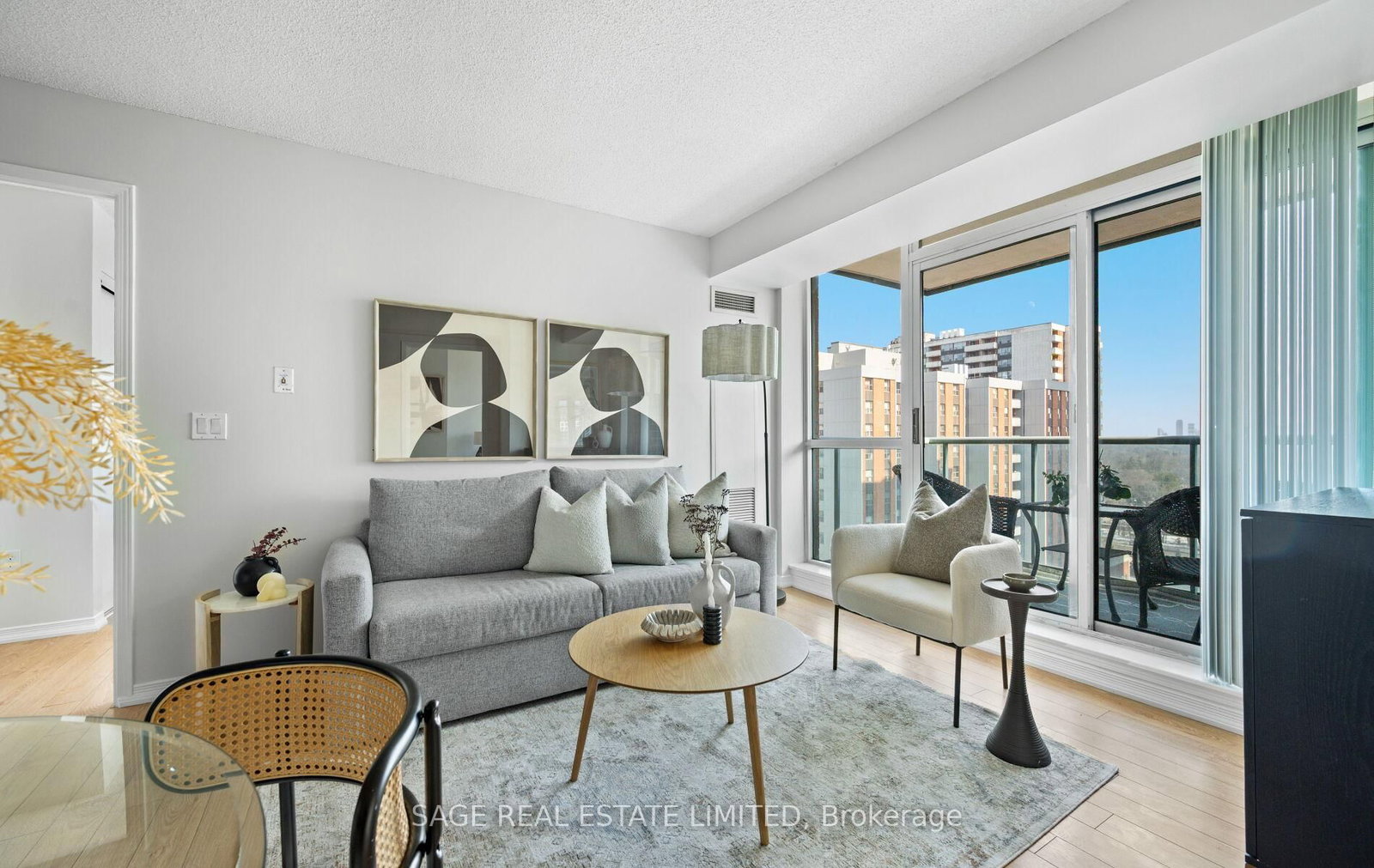 15 Michael Power Place, Unit 1008 - Photo 4