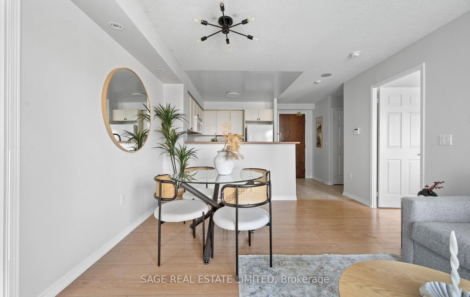 15 Michael Power Place, Unit 1008 - Photo 6