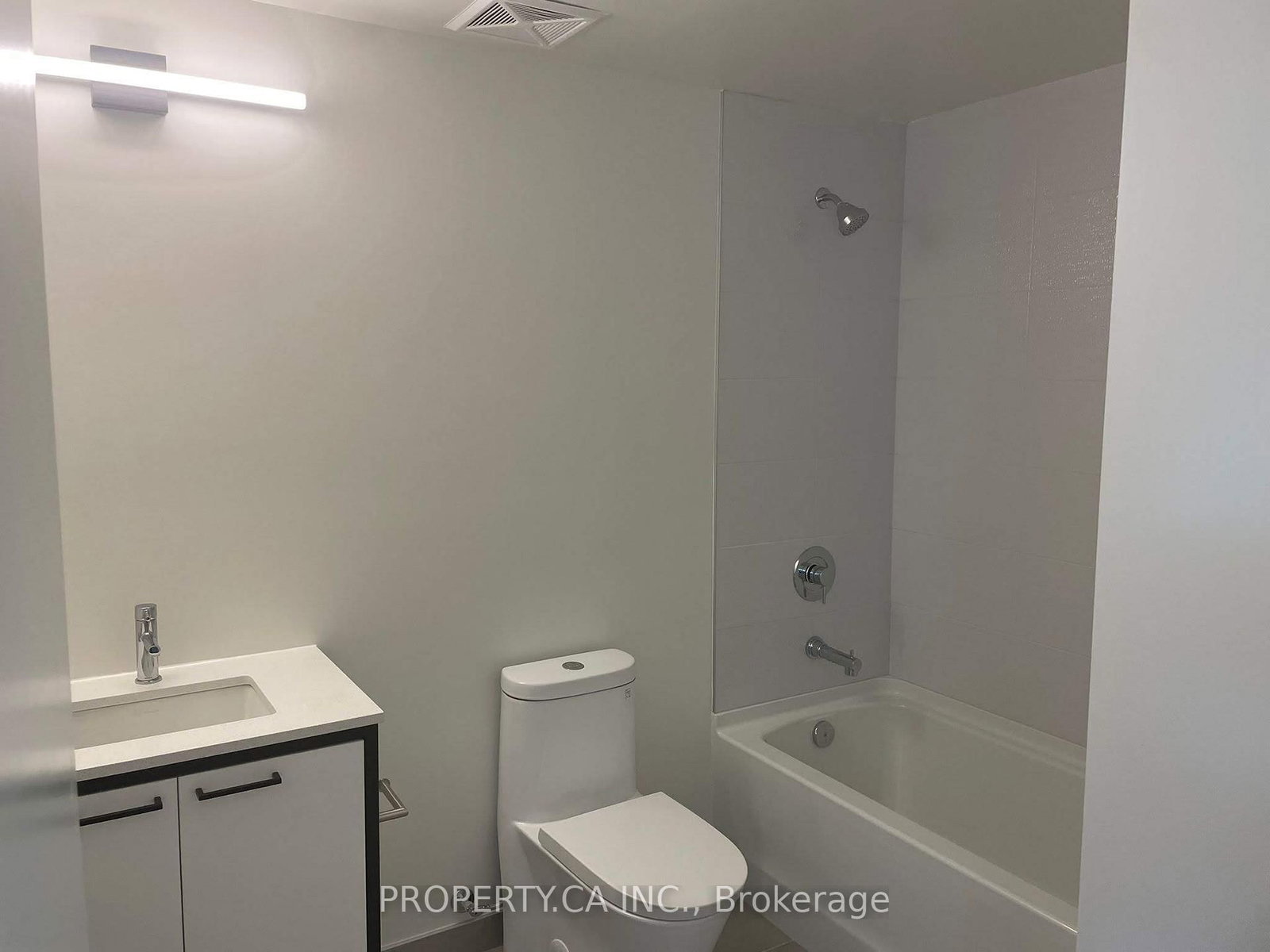 1808 St. Clair Avenue W, Unit 1005 - Photo 21