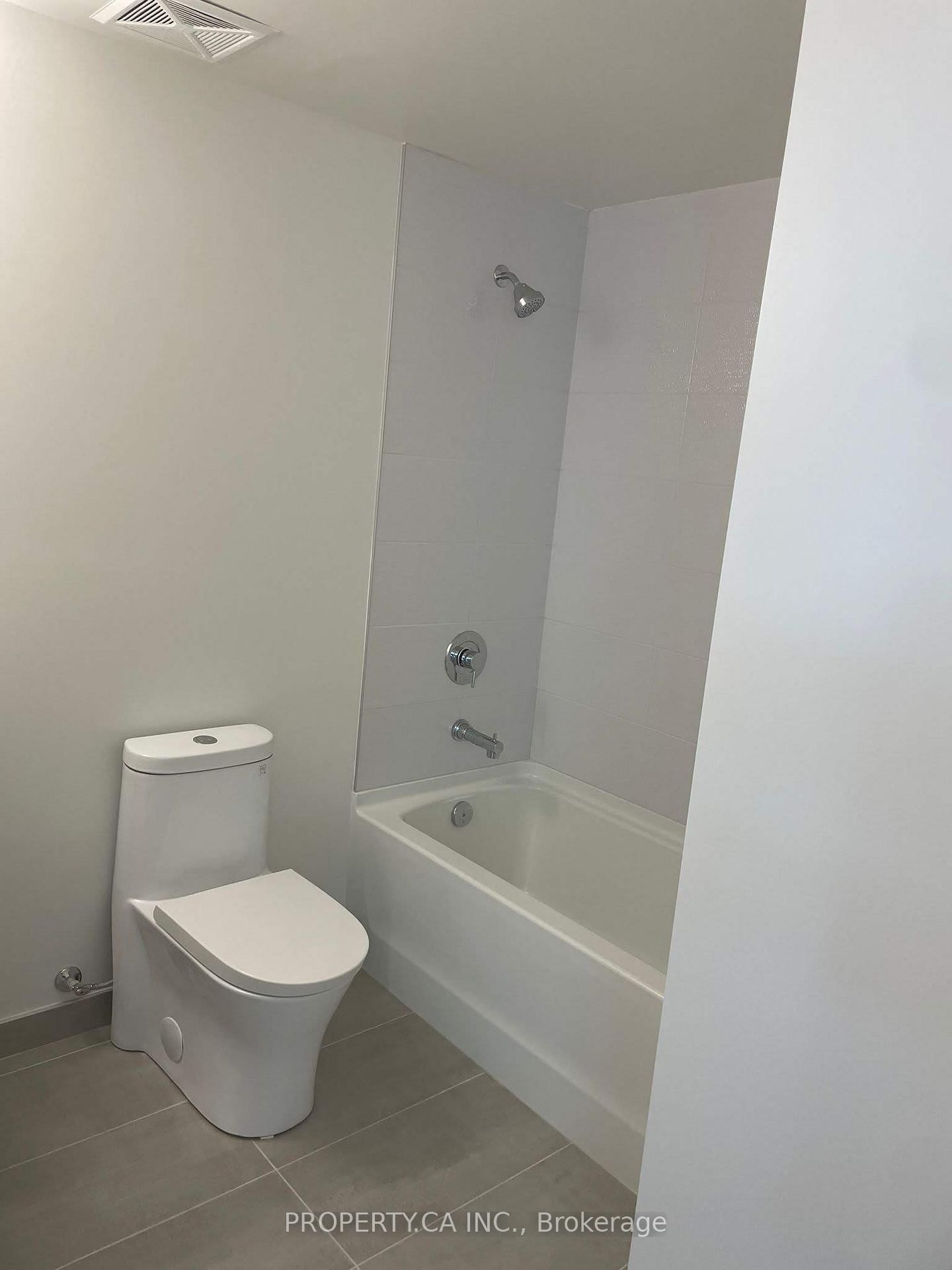 1808 St. Clair Avenue W, Unit 1005 - Photo 24