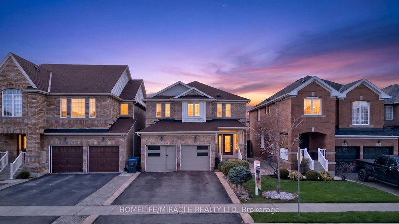 86 Buick Blvd, Brampton, Ontario