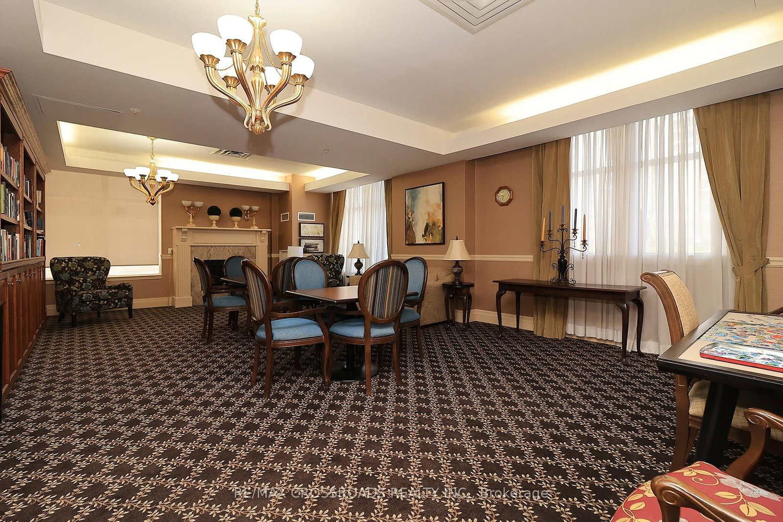 350 Princess Royal Drive, Unit 703 - Photo 28